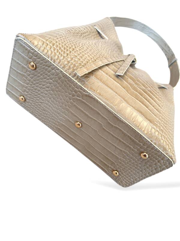 HOBO Cream Croc - Image 4