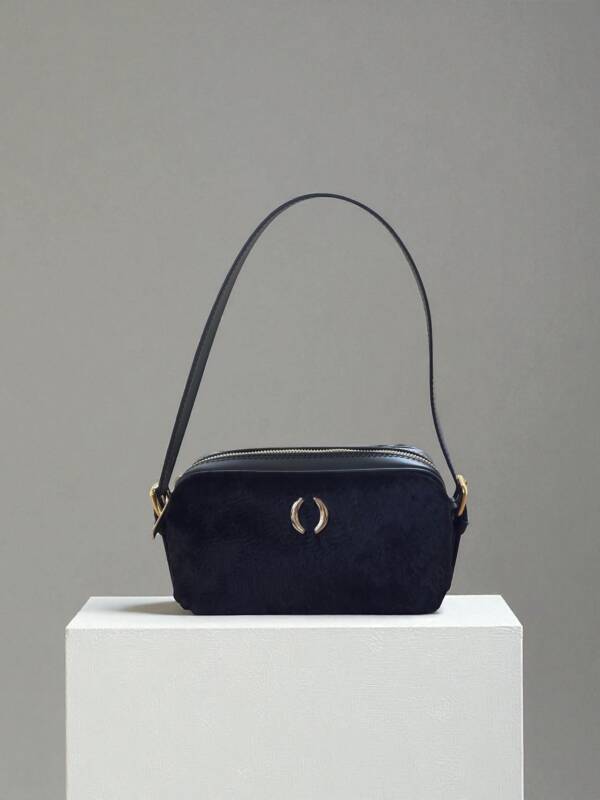 Trio Baguette Furry Black